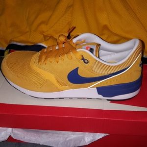 Nike Air Odyssey Size 9 1/2